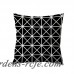 Blanco y Negro decoración geométrica almohada para la cama rejilla curva Trilateral asiento de coche caso poliéster piel de melocotón cojín blanco cubierta ali-61862123